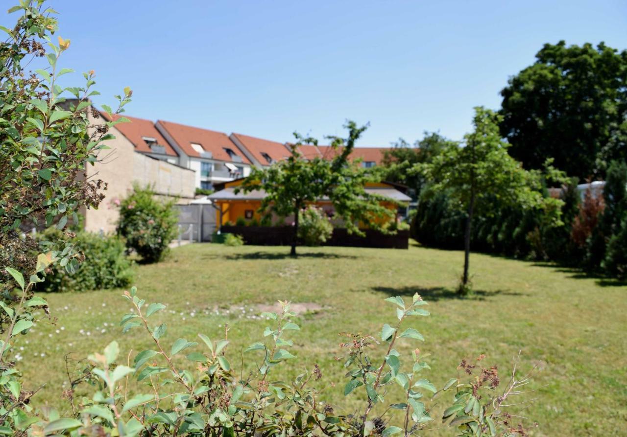 Ferienwohnung/ Ferienzimmer Asche Aschersleben Esterno foto